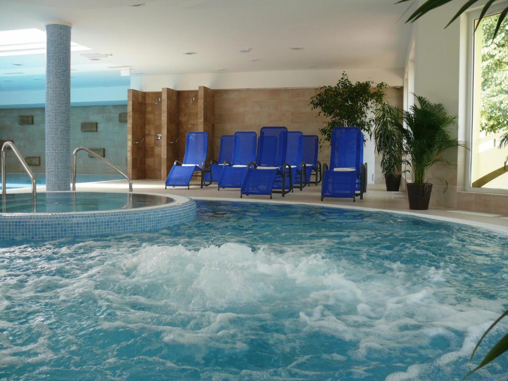 Garden Hotel Wellness Es Konferencia سولنوك الغرفة الصورة