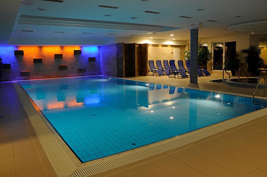 Garden Hotel Wellness Es Konferencia سولنوك الغرفة الصورة